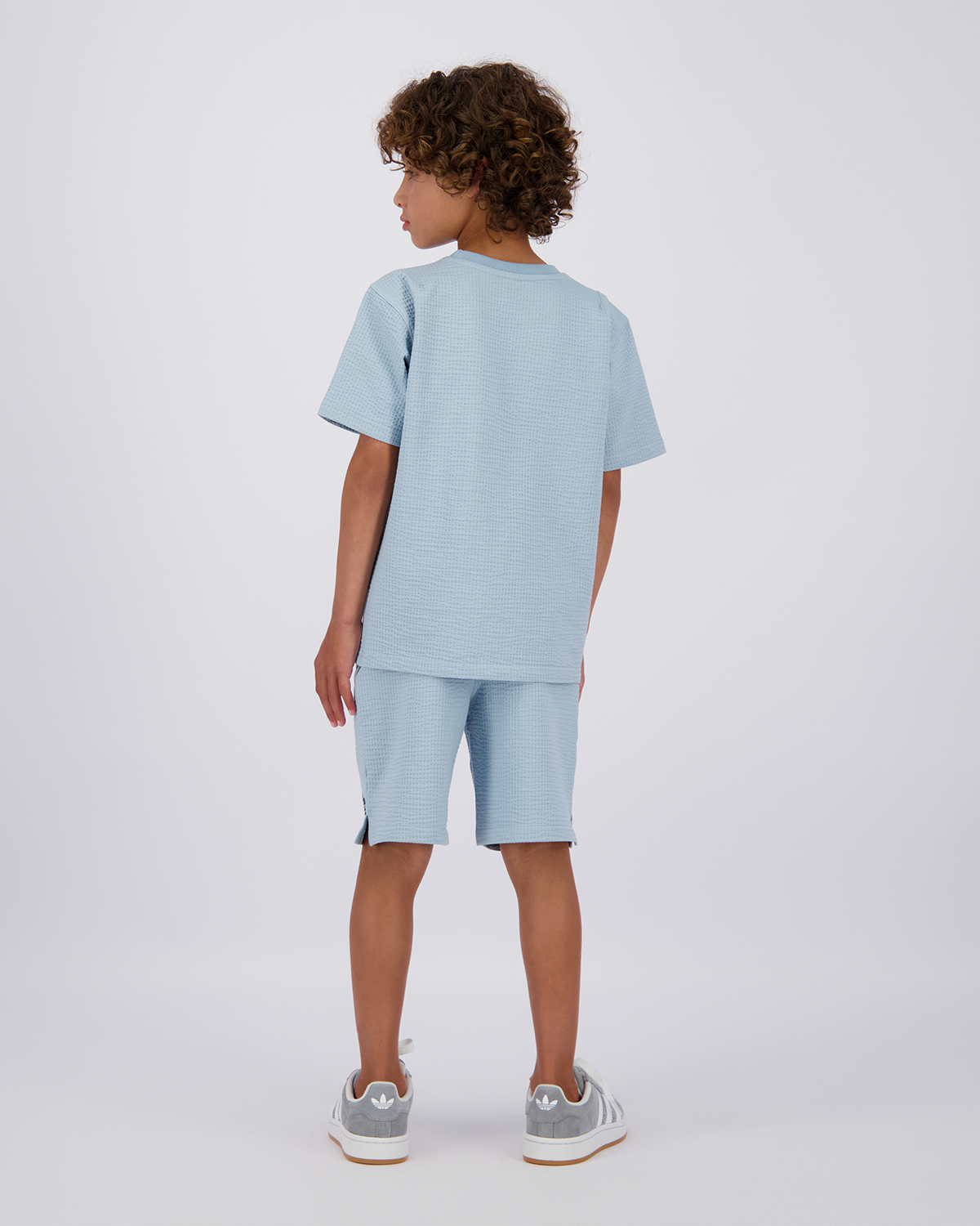 Short Rugi