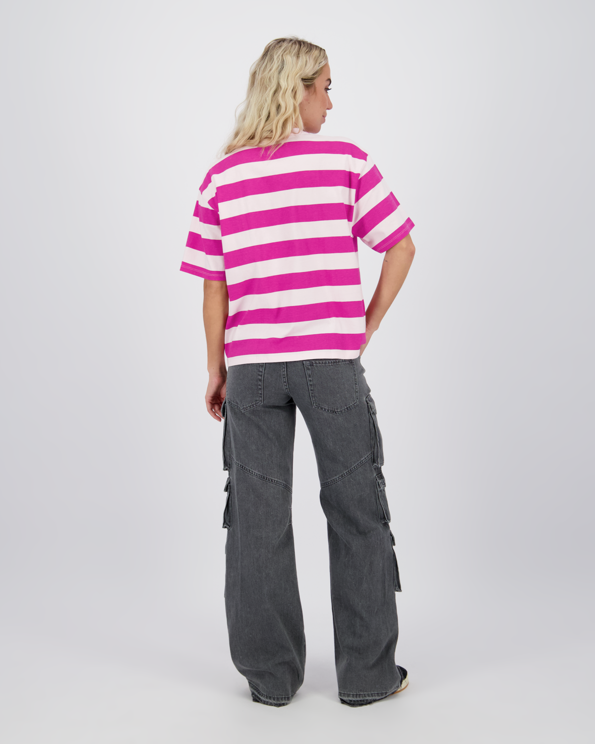 T-shirt Chisa